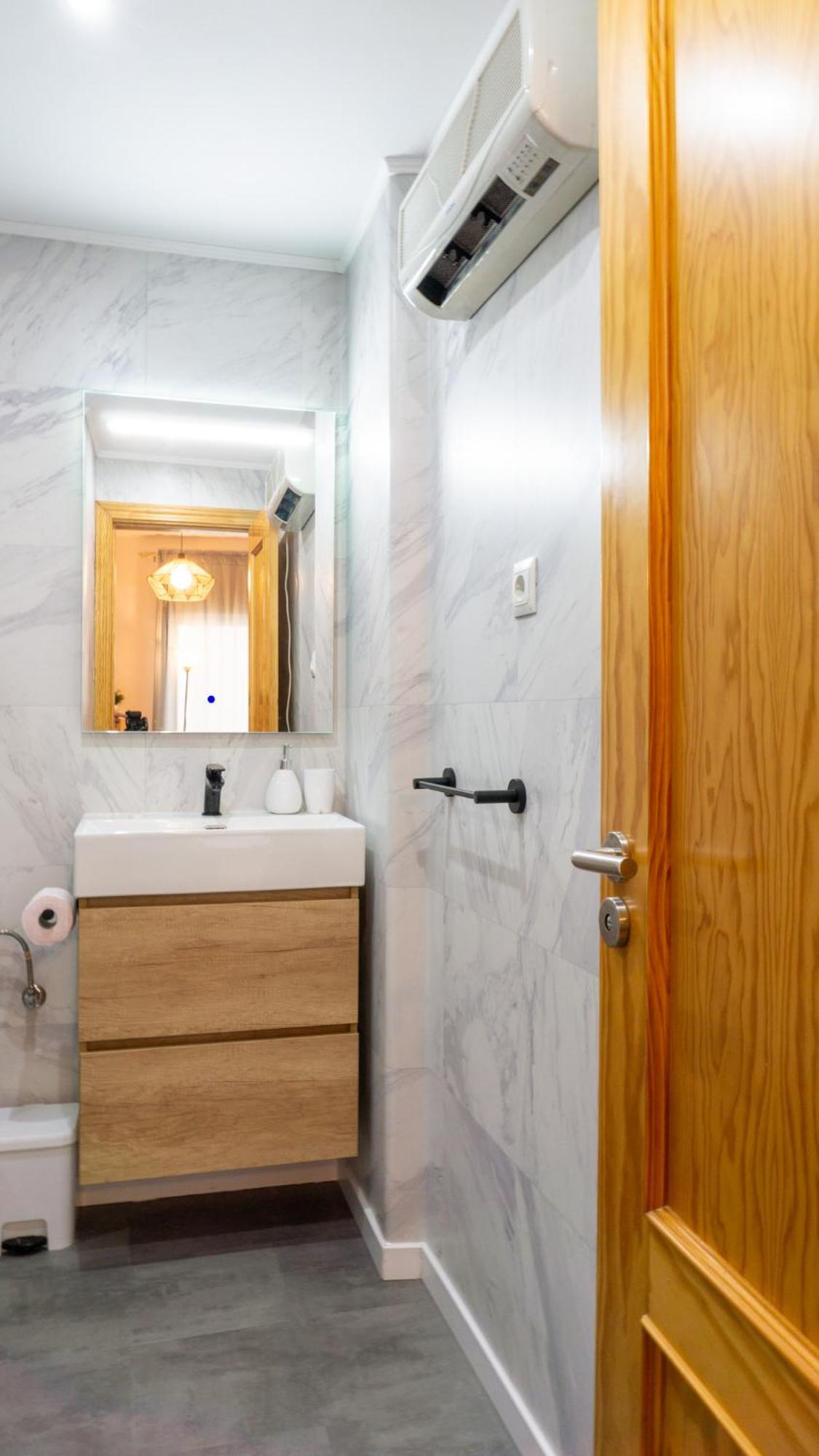 Love Apartment Malaga Center Екстериор снимка