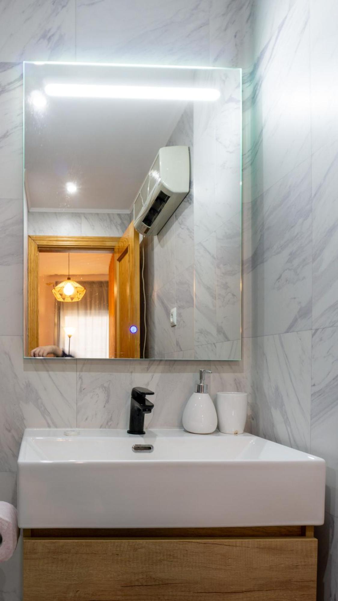 Love Apartment Malaga Center Екстериор снимка